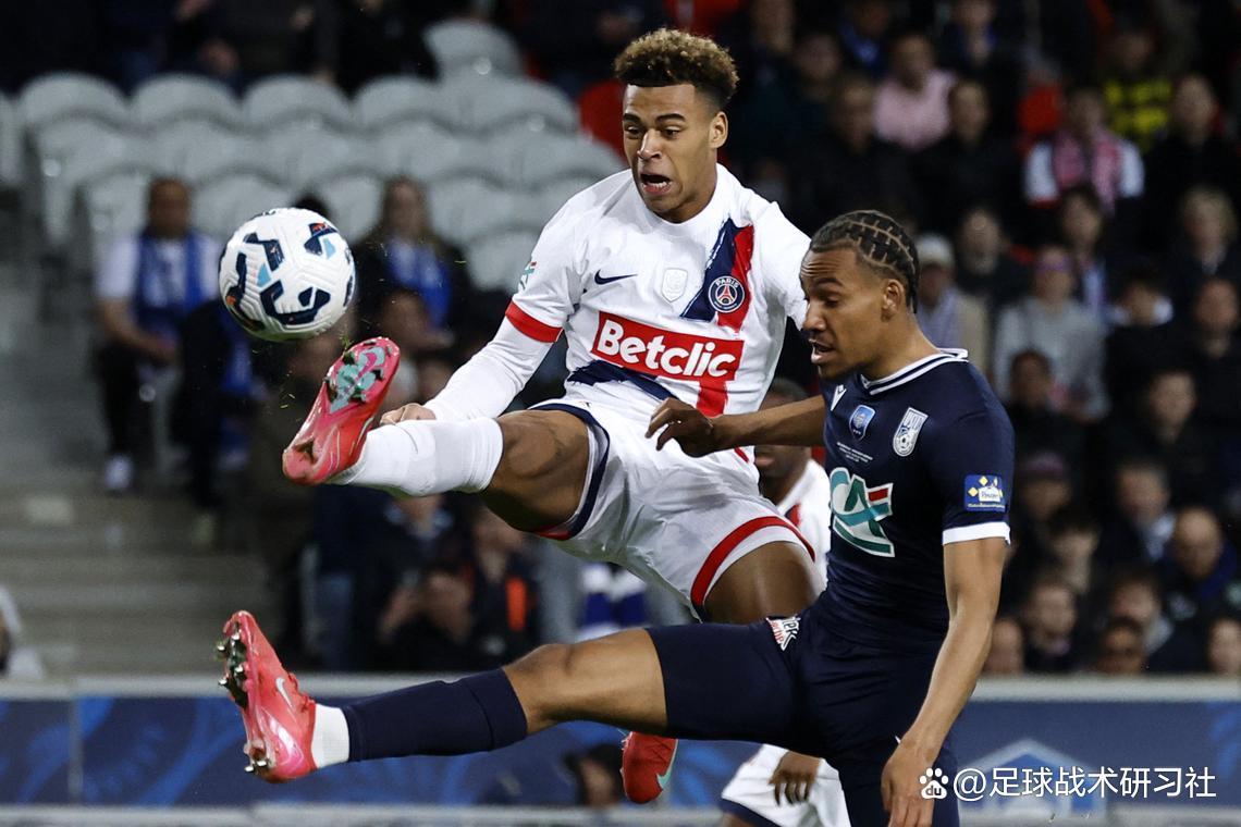  巴黎圣日耳曼对热刺 