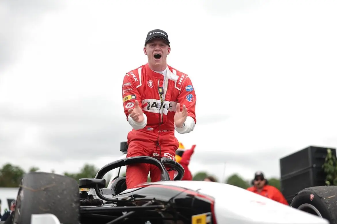 九游体育官网Scout连续十五场比赛得分超过回归赛场，西班牙队挑战极限！(2025LPL第二赛段结果)